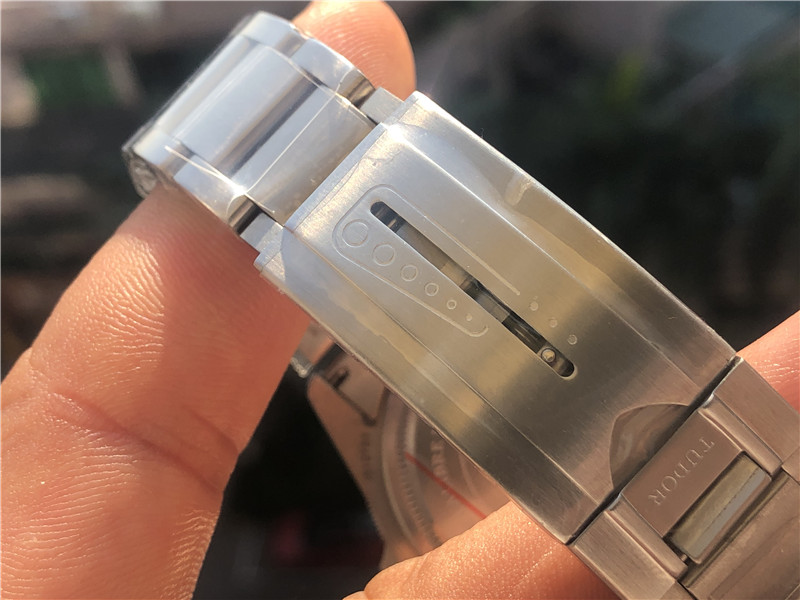 XF厂帝舵碧湾蓝铜花全面评测（XF厂帝舵碧湾蓝铜花细节如何）  第7张