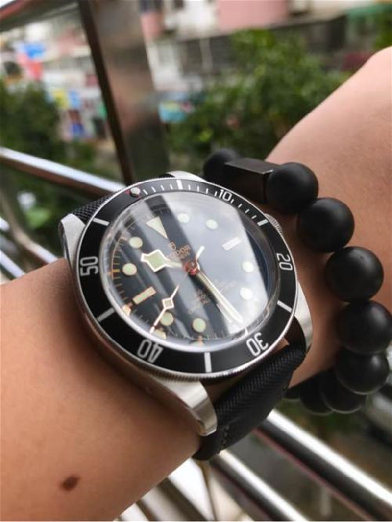 zf厂帝舵小黑花做工评测（zf厂帝舵小黑花有破绽吗）  第3张